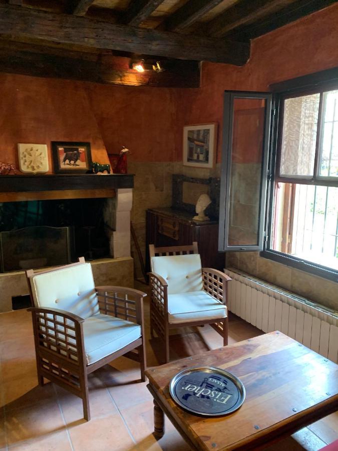 La Maison Sur La Place إج مورت المظهر الخارجي الصورة
