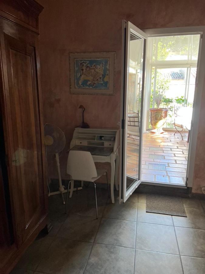 La Maison Sur La Place إج مورت المظهر الخارجي الصورة